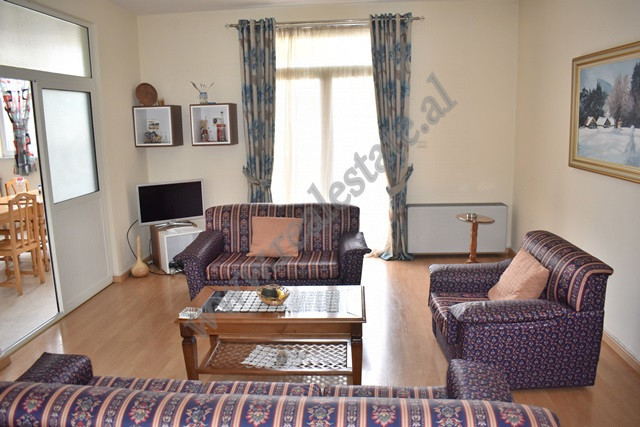 Three bedroom apartment for rent on Todi Shkurti street, near Grand Complex.
The apartment is locat